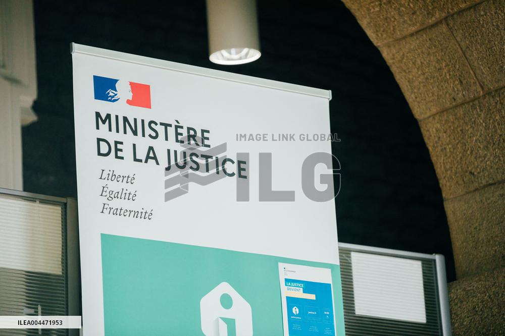 Le Scouarnec Trial - Vannes