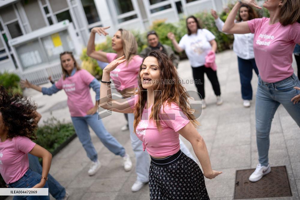 Denitsa Ikonomova dances with the Intimina brand - Paris AJ