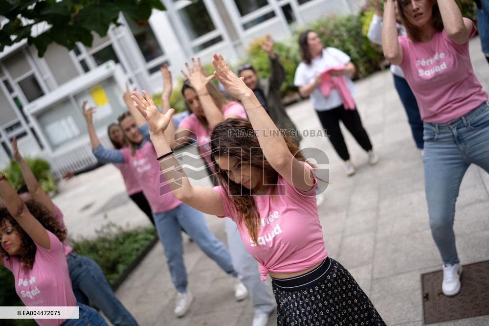 Denitsa Ikonomova dances with the Intimina brand - Paris AJ