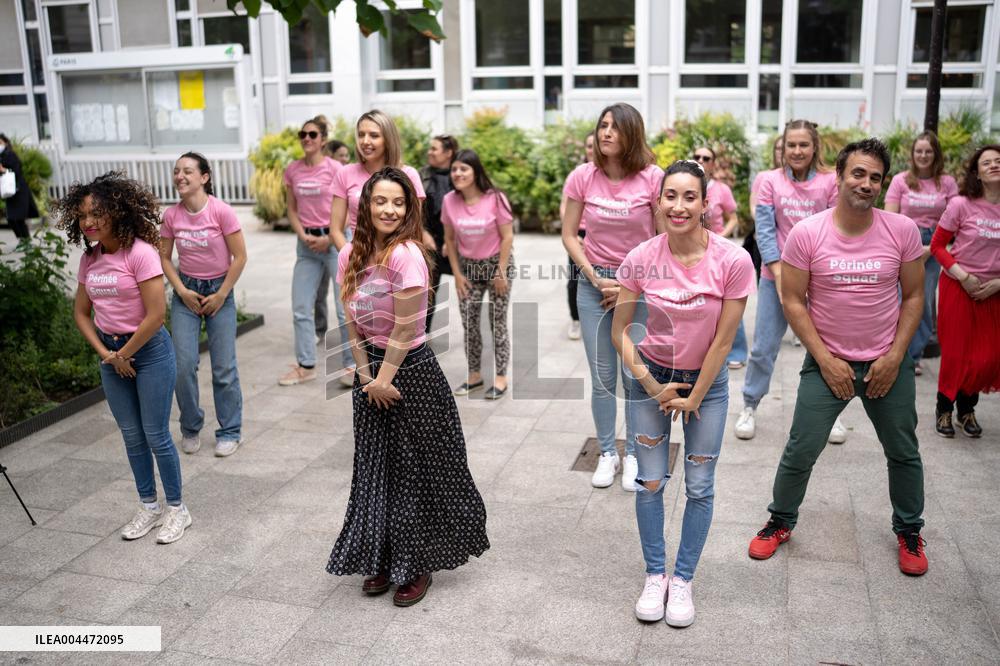 Denitsa Ikonomova dances with the Intimina brand - Paris AJ