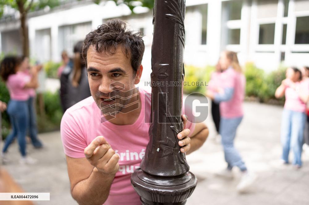 Denitsa Ikonomova dances with the Intimina brand - Paris AJ