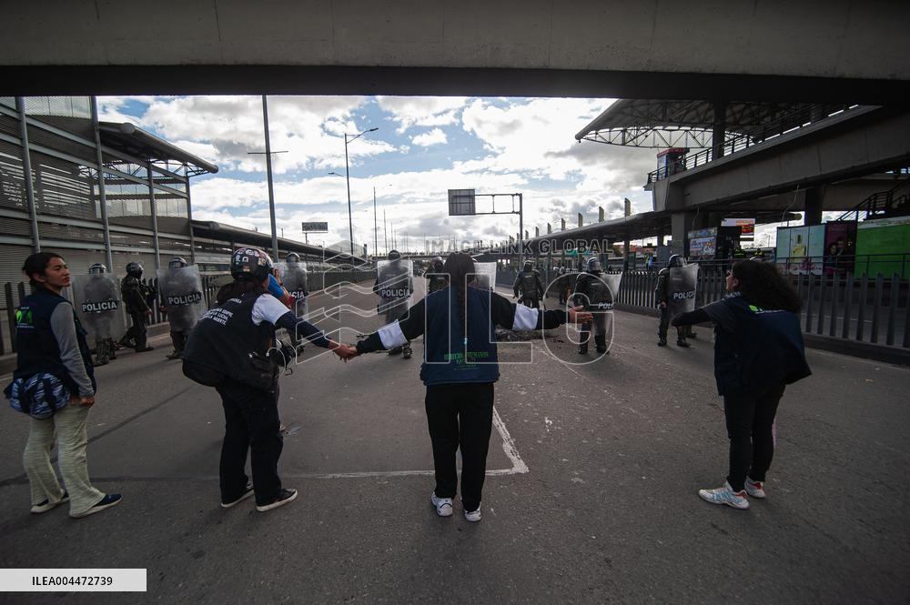 Protests Backing Colombian President Petro Labor Reform Proposal