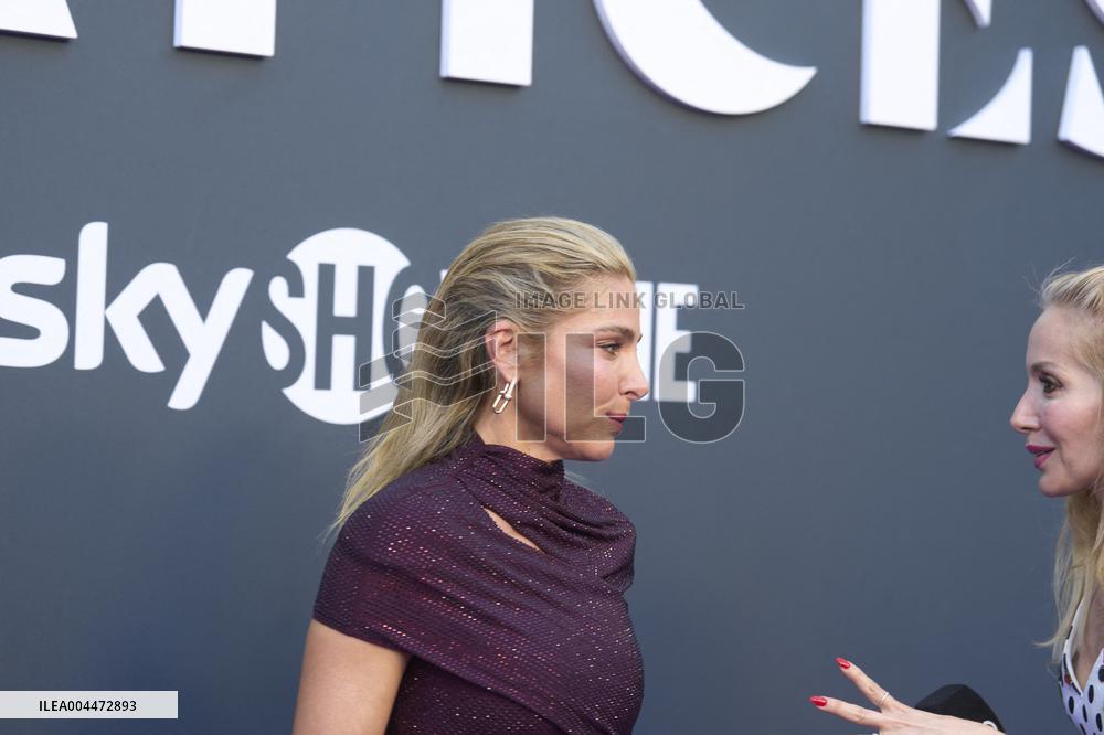 Elsa Pataky Attends Matices Serie Premiere - Madrid