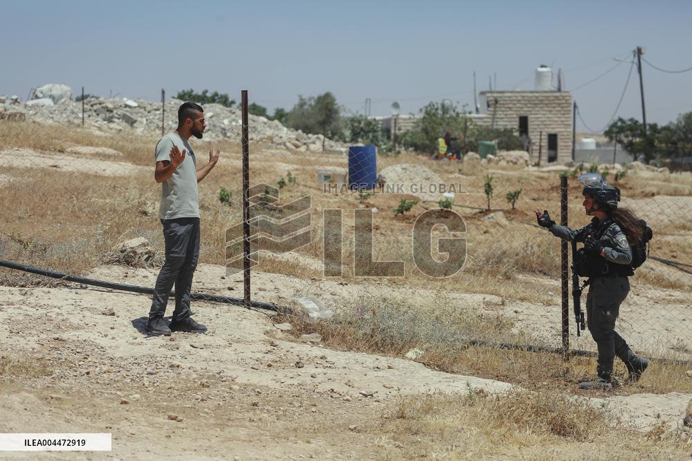 Demolishing Home and Barn in Hebron - West Bank