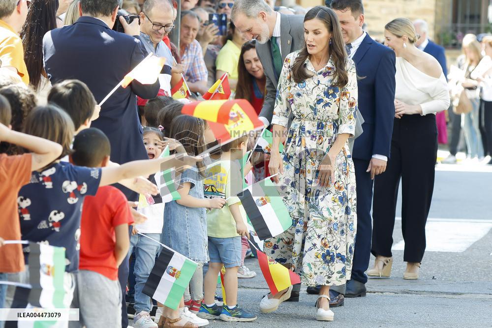 Spanish Royals Visit Guadalupe Village - Spain