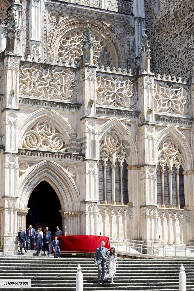 Spanish Royals Visit Guadalupe Village - Spain