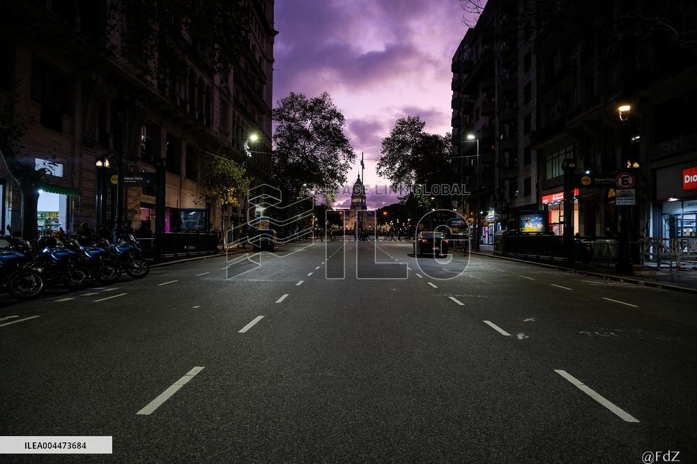 Retirees Protest Clashes With Police Outside National Congress - Buenos Aires