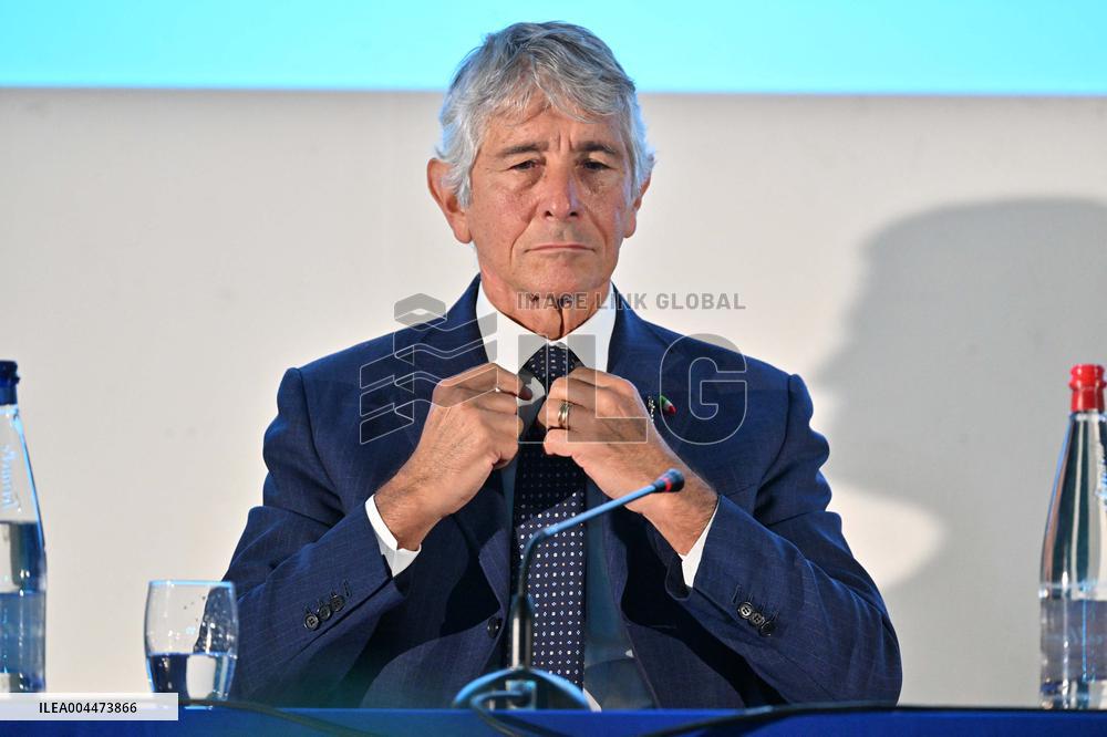 Presentation Of 38th Edition Of Louis Vuitton And America's Cup Trophies - Italy