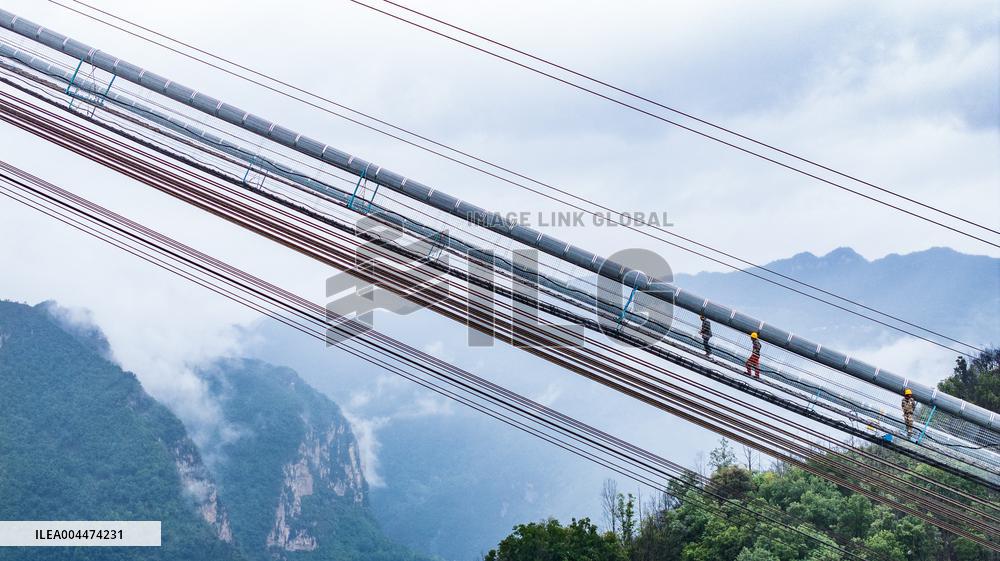Tianmen Grand Bridge Construction - China