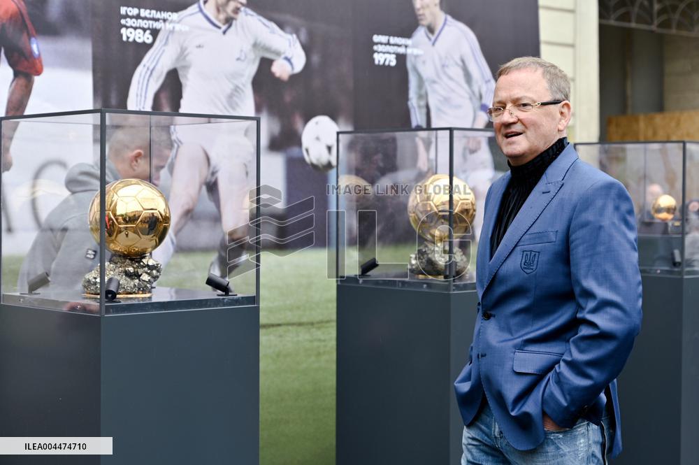 Three Ballons dOr won by Ukrainian footballers delivered to Lviv