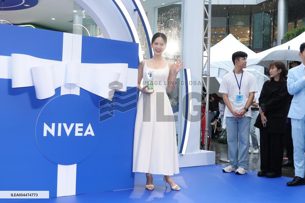 Taiwanese Actress Joanne