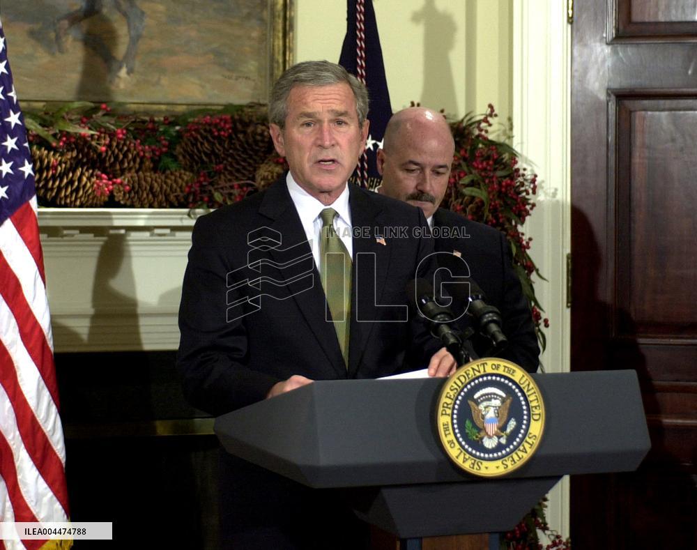 Bush Names Kerik as Secretary for Homeland Security