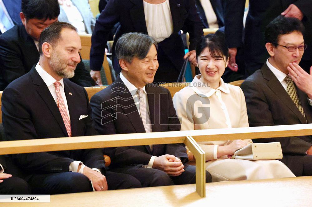 Japan Emperor Naruhito and Princess Aiko