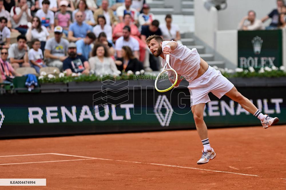 French Open - Novak Djokovic Defeats Corentin Moutet