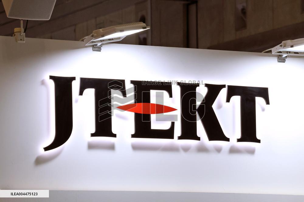 JTEKT signage and logo