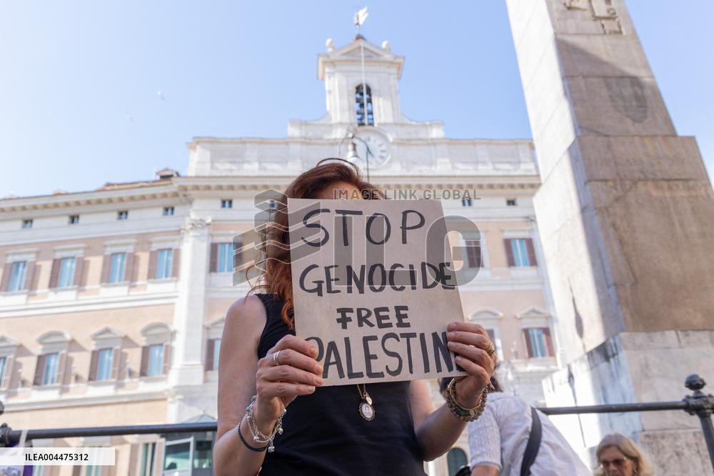 Roman Garrison at Montecitorio A Presence in Palestine - Rome