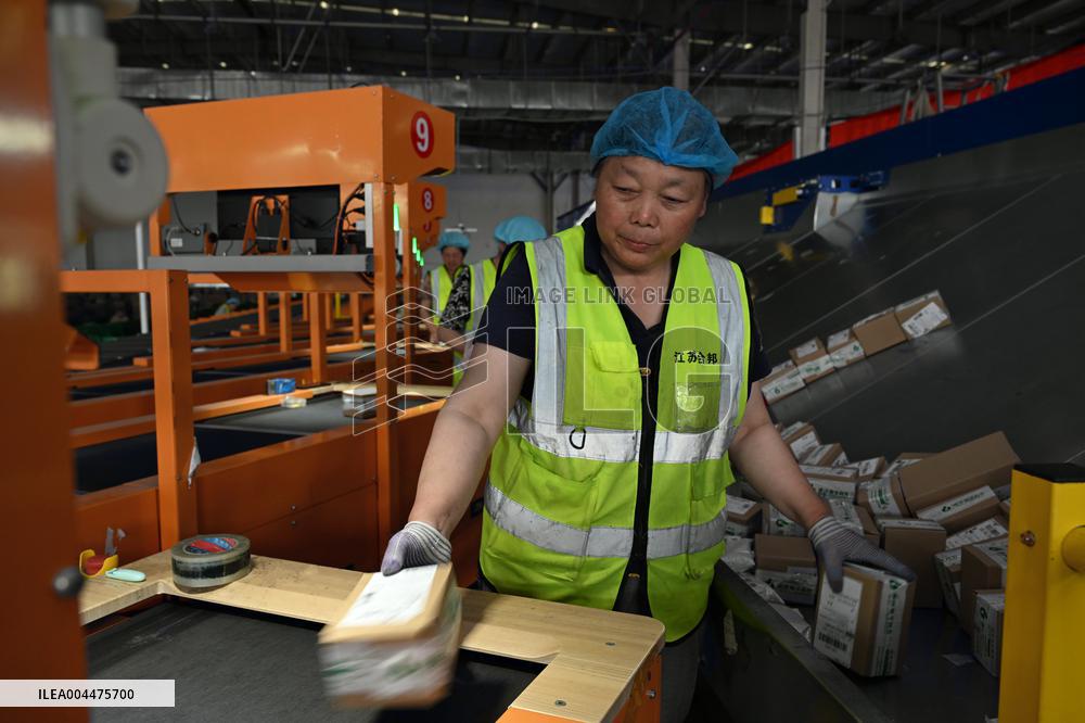 618 Shopping Festival Logistics