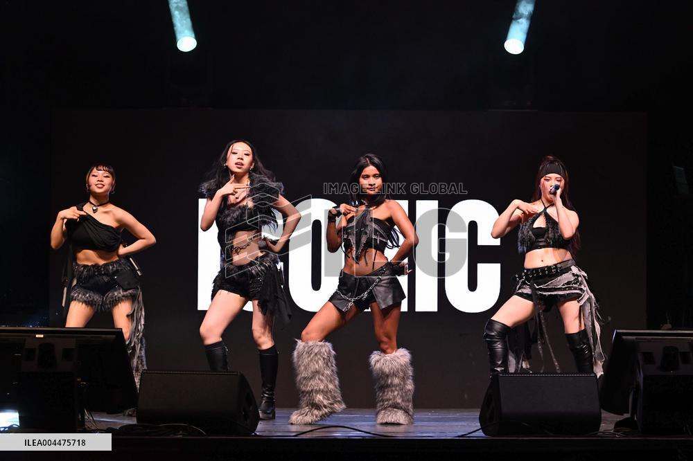 Starseed Z Performs At The Olympia - Paris