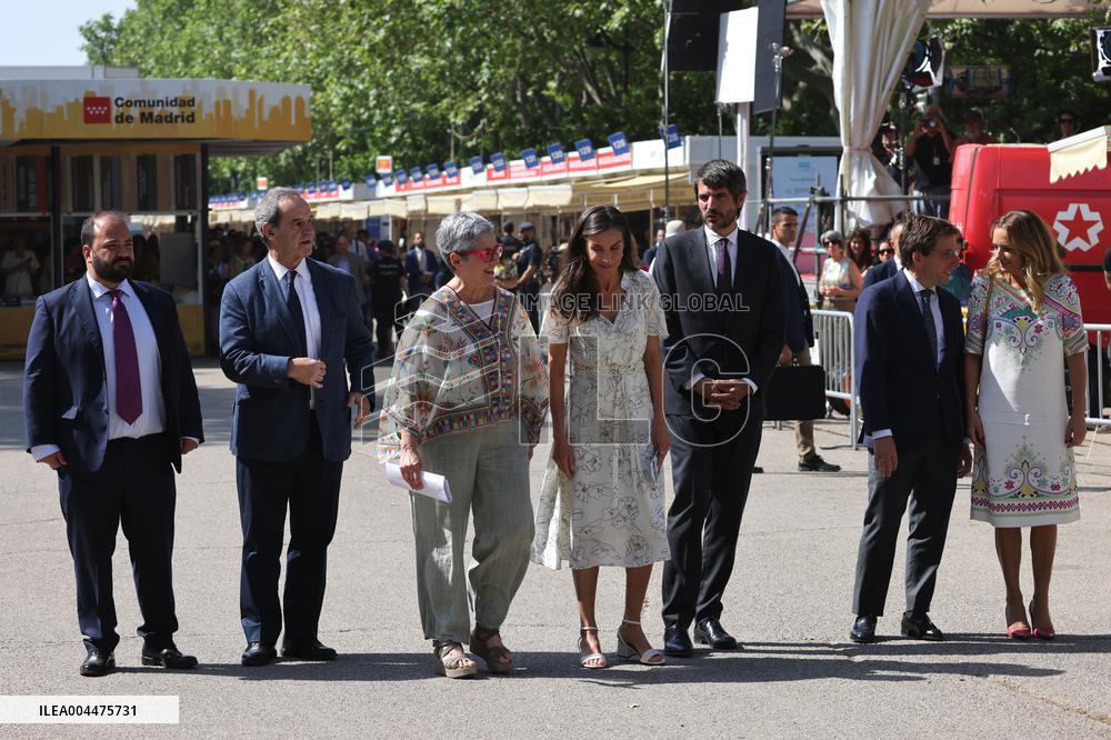 Queen Letizia At 84th Madrid Book Fair - Madrid