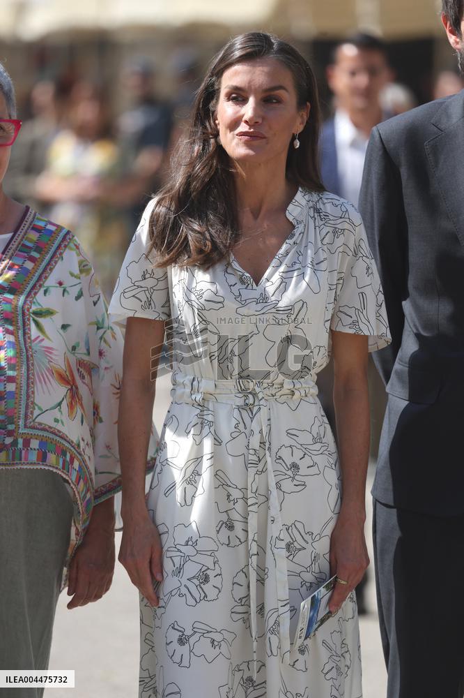 Queen Letizia At 84th Madrid Book Fair - Madrid