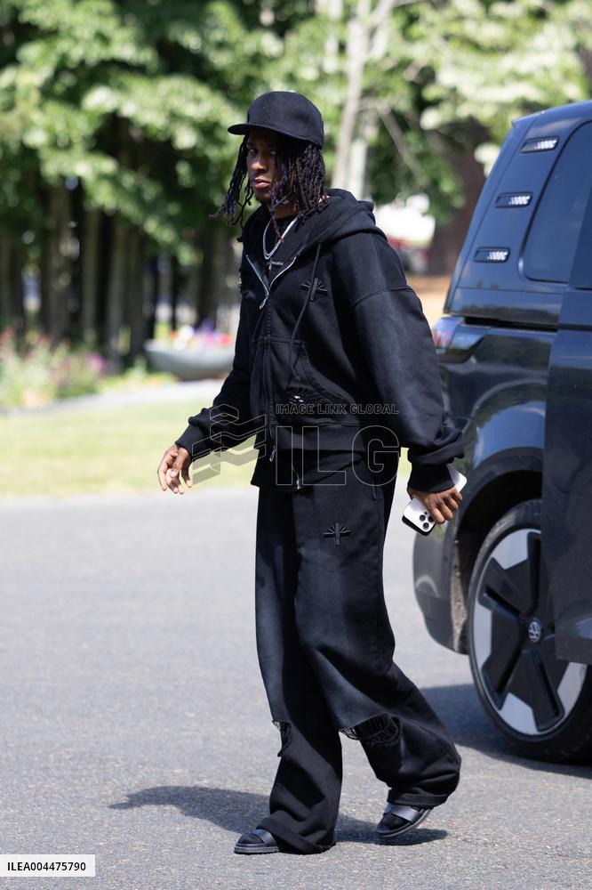 France Players arrives for Training - Clairefontaine-en-Yvelines