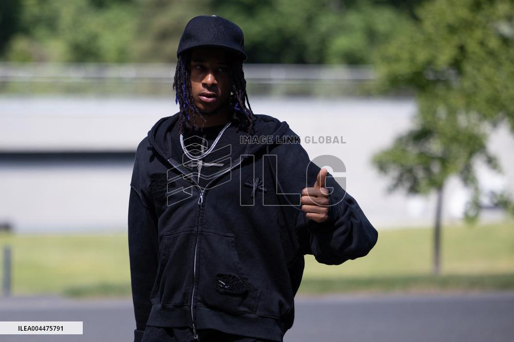 France Players arrives for Training - Clairefontaine-en-Yvelines