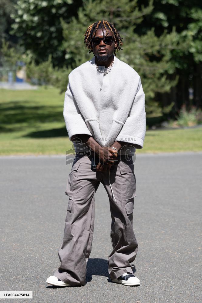 France Players arrives for Training - Clairefontaine-en-Yvelines