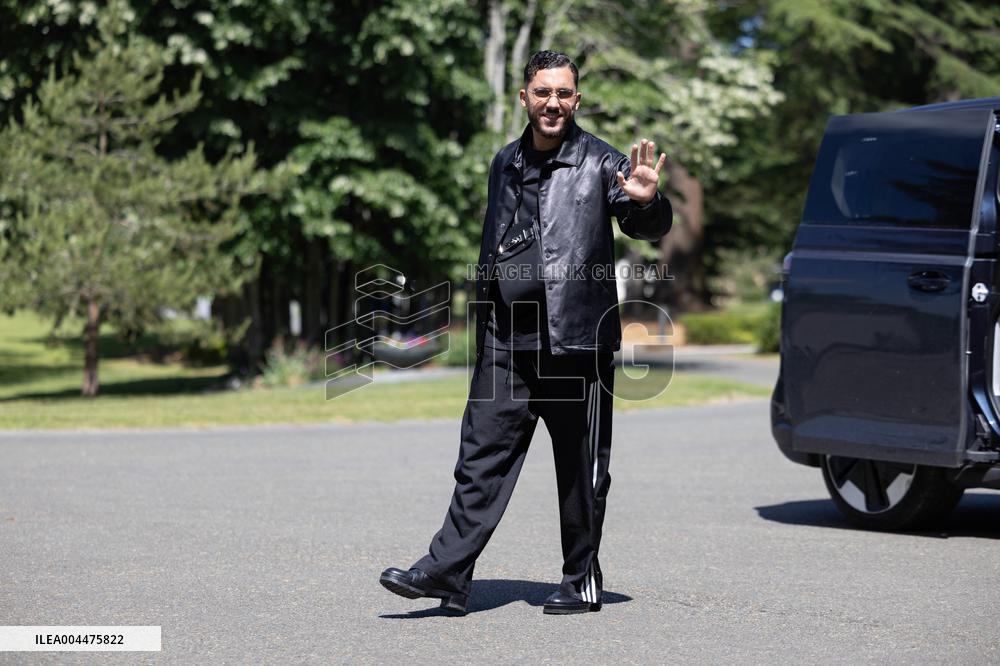 France Players arrives for Training - Clairefontaine-en-Yvelines