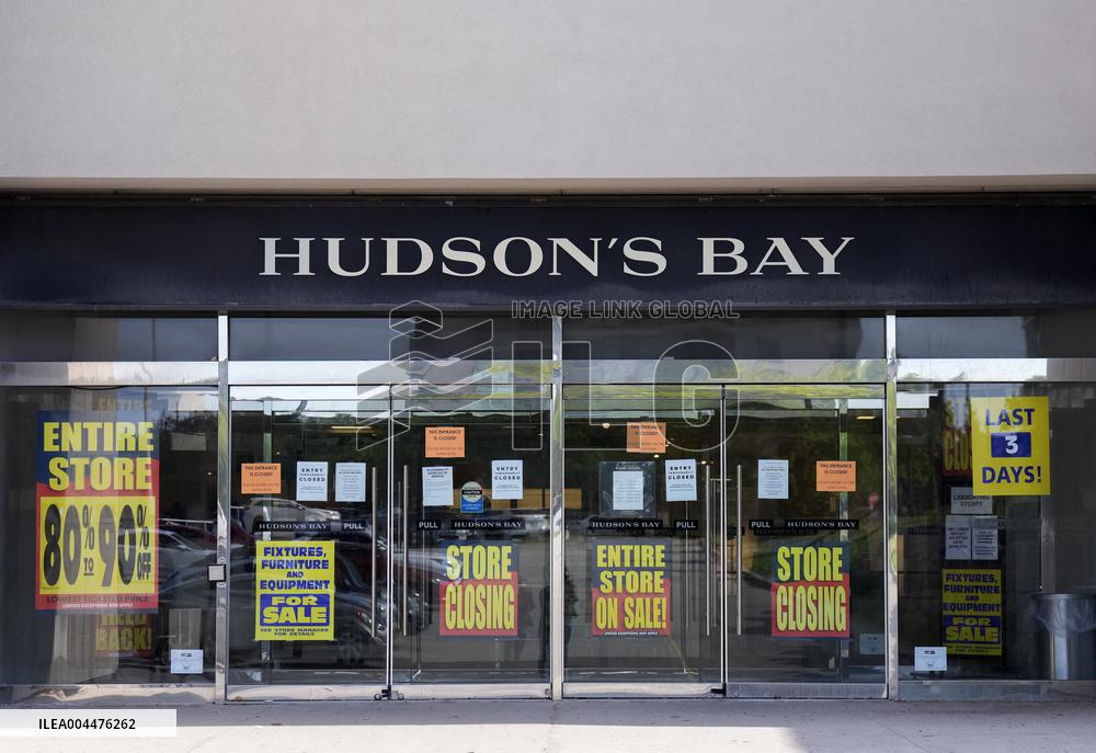 Hudson's Bay Closes All Stores - Canada