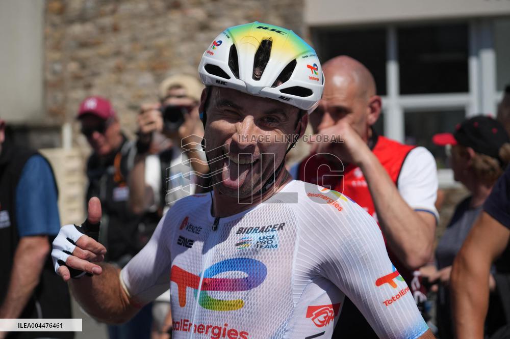 Pierre Latour Wins First Stage Of Boucles De La Mayenne - France