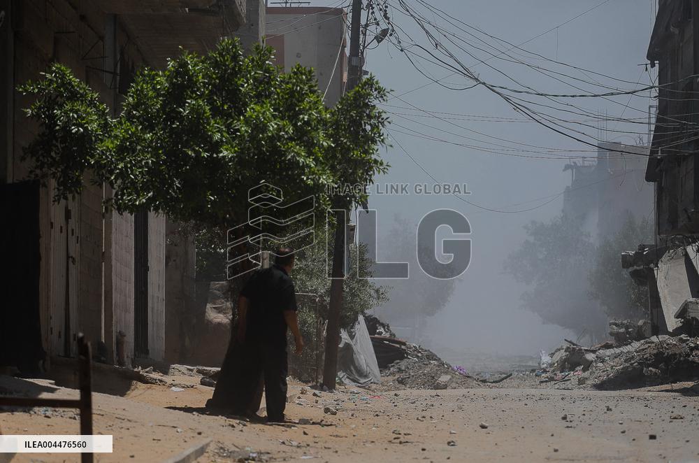 Israeli Strikes Target Al-Adham Family Home - Gaza