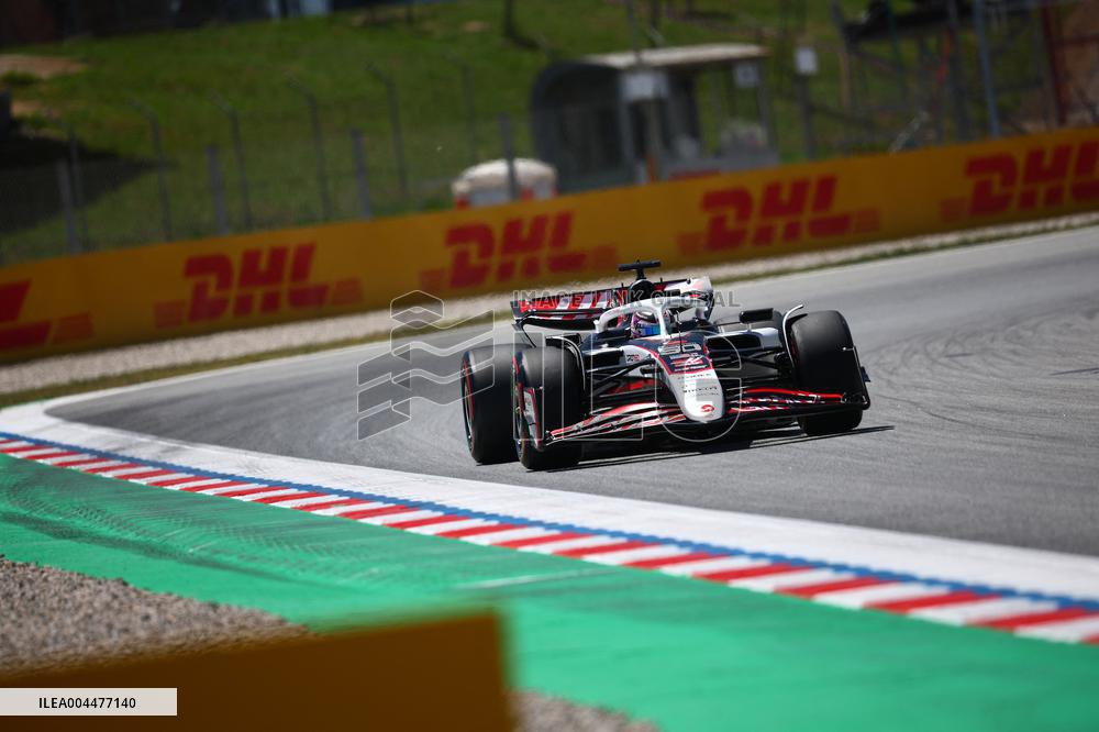 MOTORI - Formula 1 - Aramco Gran Premio de Espana 2025 - Practice 1 & 2