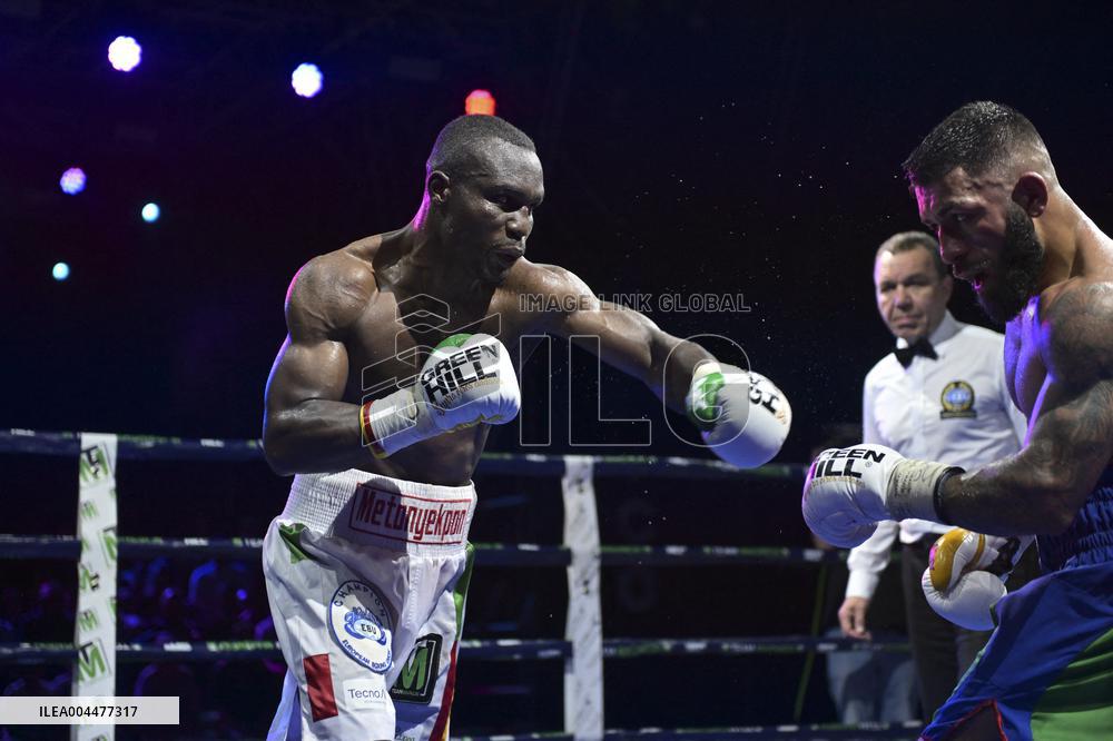 CONTATTO - Boxe - Titolo Europeo Silver Superleggeri - Metonyekpon vs Casamonica