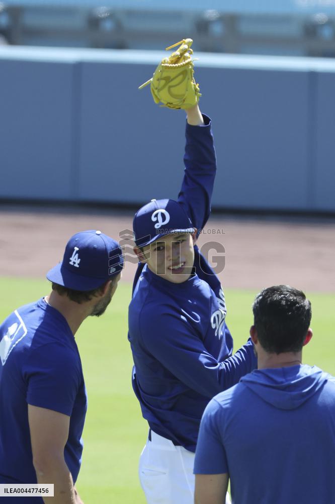 Baseball:Roki Sasaki