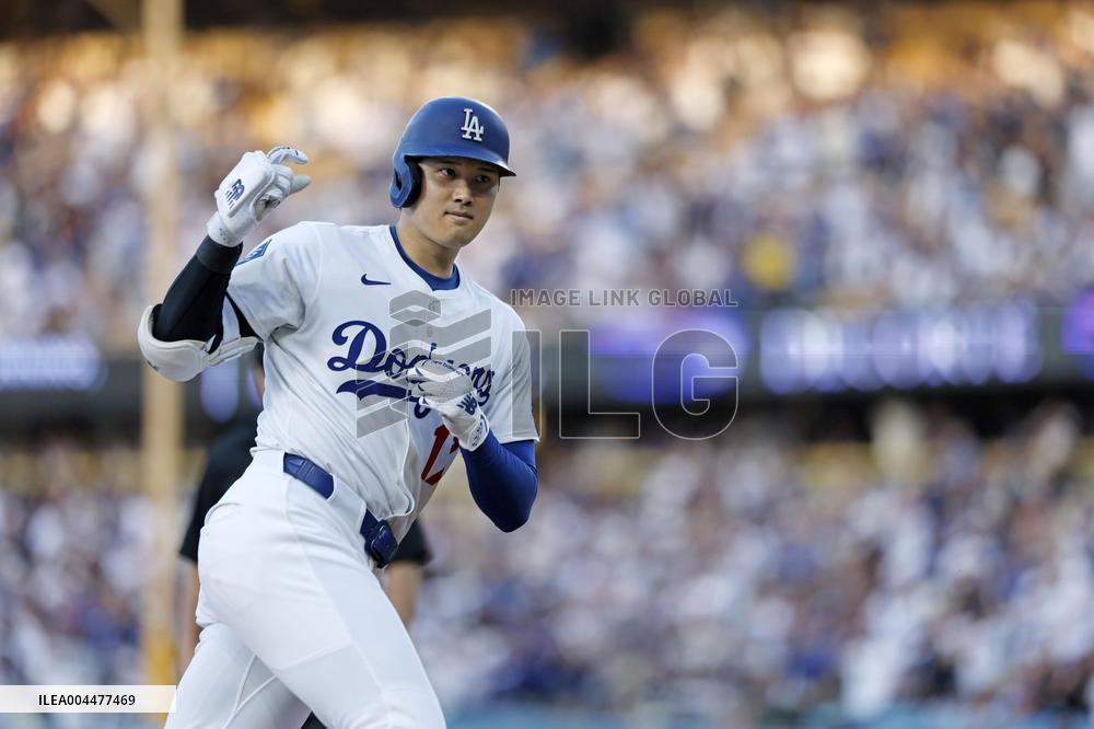 Baseball: Yankees vs. Dodgers