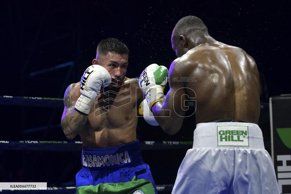 CONTATTO - Boxe - Titolo Europeo Silver Superleggeri - Metonyekpon vs Casamonica