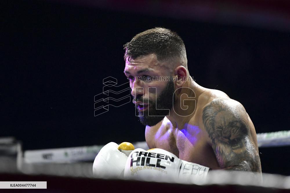 CONTATTO - Boxe - Titolo Europeo Silver Superleggeri - Metonyekpon vs Casamonica