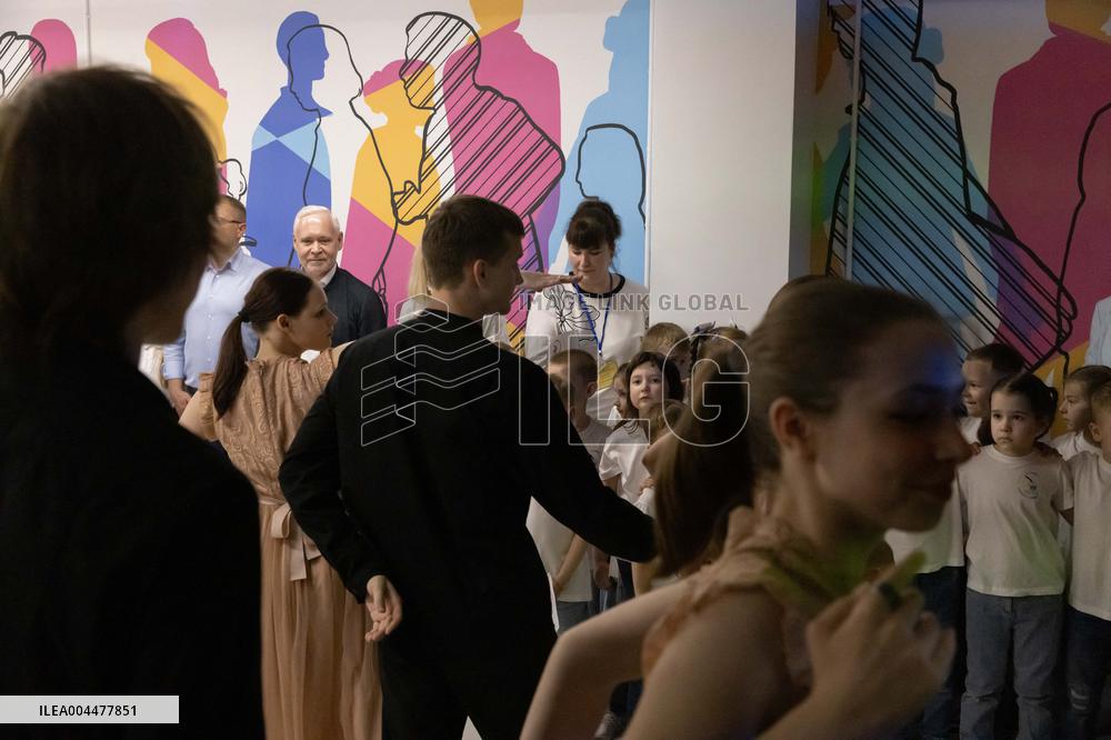 Last day in the underground school of High school graduates - Kharkiv