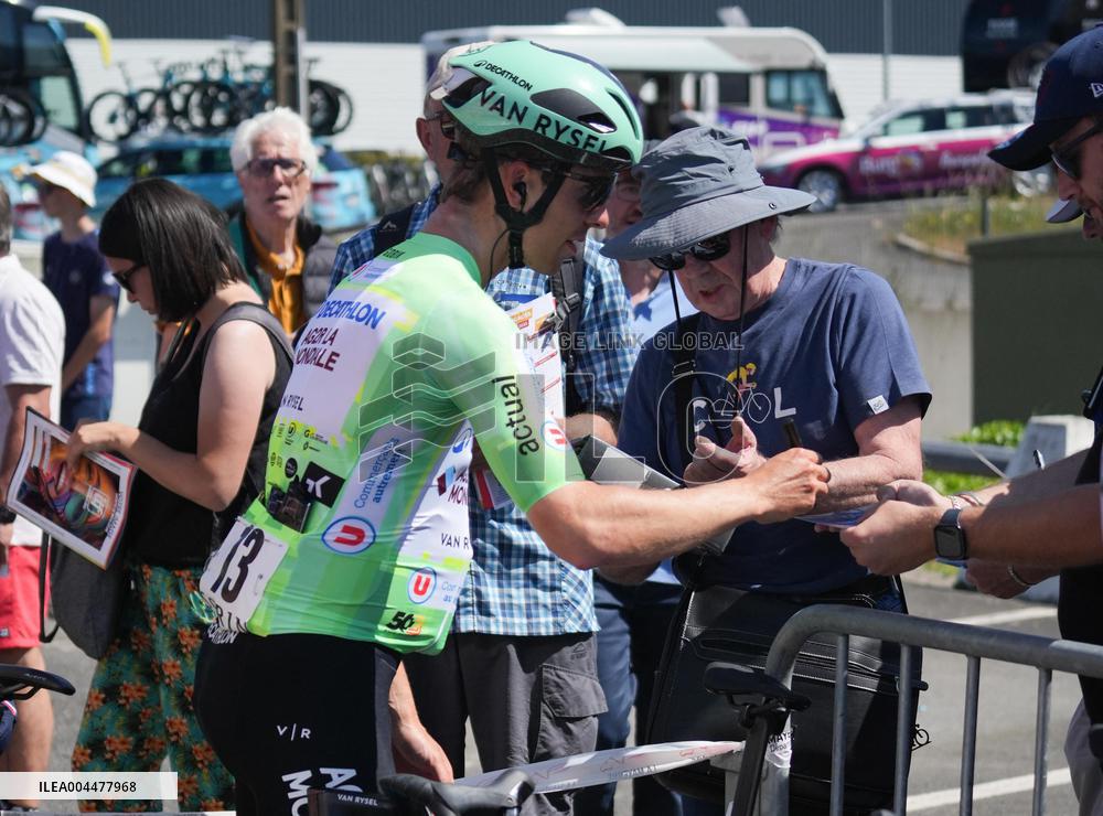 Cycling - Boucles De La Mayenne 2025 - Stage 1