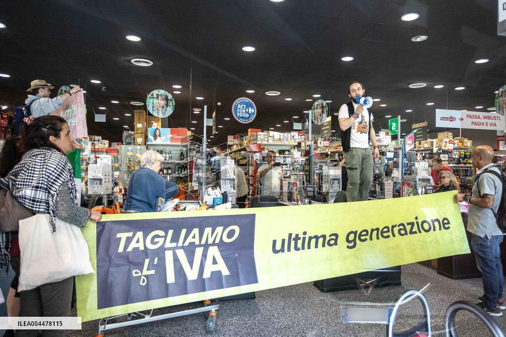 Latest Generation action at Via Spinoza Carrefour - Milan