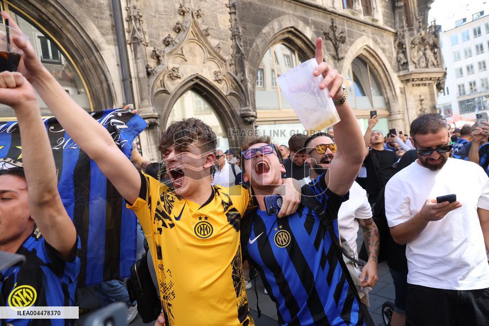 CALCIO - UEFA Champions League - Fans at the Champions League final