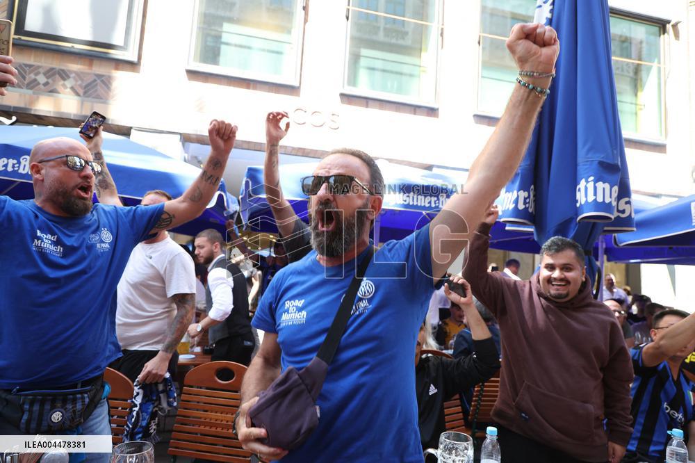 CALCIO - UEFA Champions League - Fans at the Champions League final