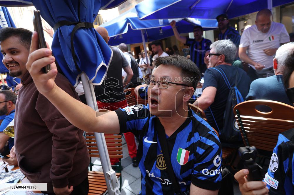 CALCIO - UEFA Champions League - Fans at the Champions League final