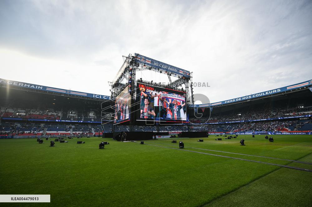 Champions League PSG vs Inter Milan in Paris - FA