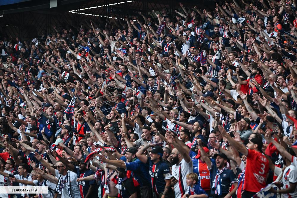 Champions League PSG vs Inter Milan in Paris - FA
