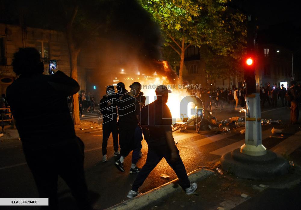 PSG supporters celebrate Champions League winning - Paris