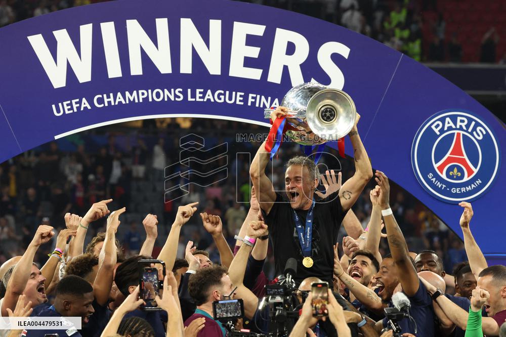 PSG Triumphs At UEFA Champions League Final - Munich
