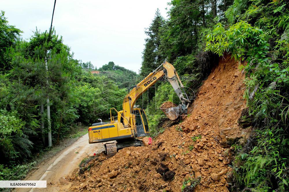Road Collapse in Liuzhou