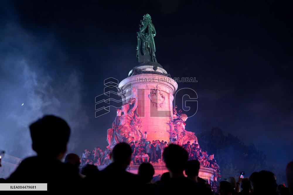 PSG Fans Celebrate Victory - UEFA Champions League Final - Paris