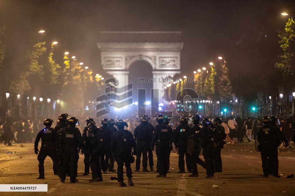 Clashes Between PSG Fans And The Police - Paris